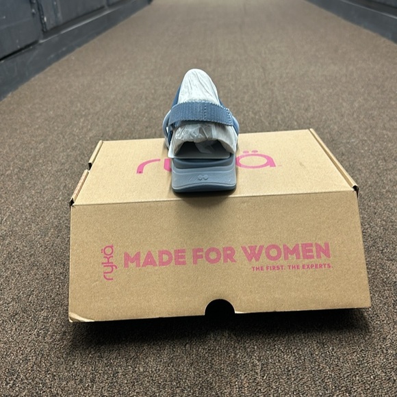 RYKÄ TAKE CHARGE - Picture 6 of 10